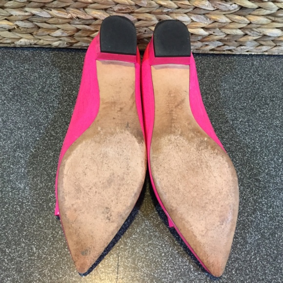 Kate Spade Pink Pointy Toe Shoes with Bow & Gold Accents - Picture 14 of 14